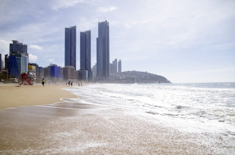 haeundae beach, ocean, nature, busan, korea, sandy, republic of korea, bathing beach, ocean views, travel-4428975.jpg